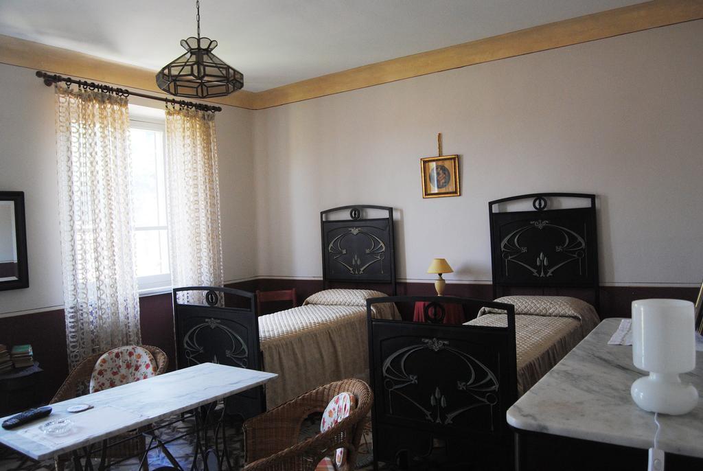 Apartments Casa Nel Verde Rocchetta Tanaro Zimmer foto