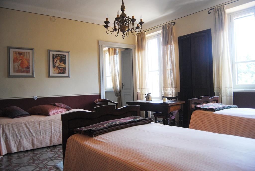 Apartments Casa Nel Verde Rocchetta Tanaro Zimmer foto